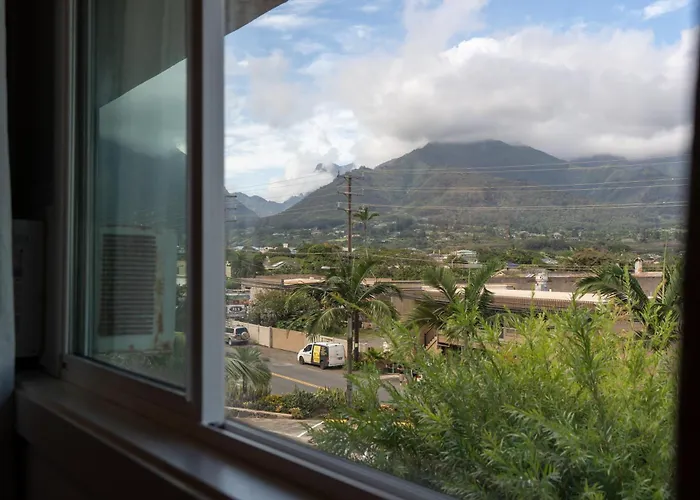 Unit 10 Maui Ohana Modern Studio